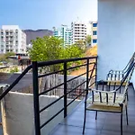 Apartahotel Family House Rodadero